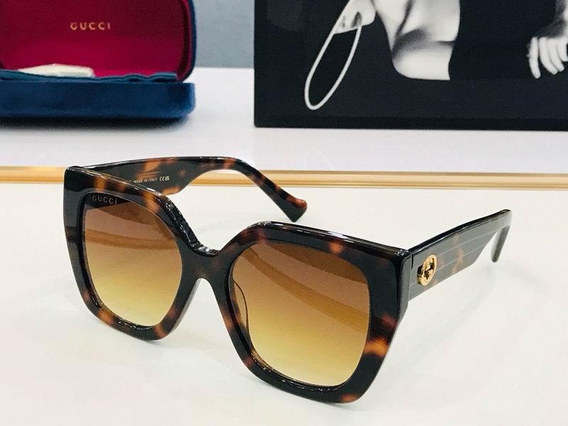 Gucci Sunglasses 451